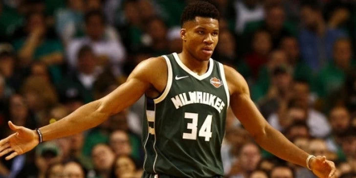 NBA: Νέο τρομερό ρεκόρ για τον Γιάννη Αντετοκούνμπο – Βίντεο